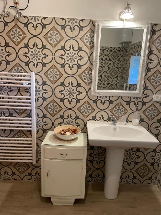 Вілла La Casa Di Michela Торіно-ді-Санґро Екстер'єр фото
